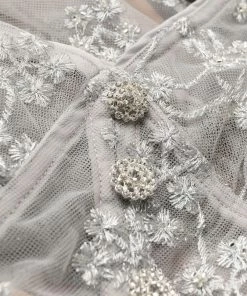 Self Portrait New In 'Embroidered Blossom Fitted Midi Dress' 16 Self Portrait New In 'Embroidered Blossom Fitted Midi Dress'