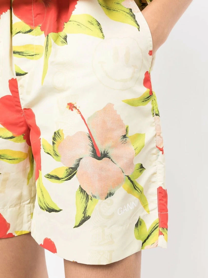 Ganni 'Hawaii Smiley Face Print Shorts' 12 Ganni 'Hawaii Smiley Face Print Shorts'