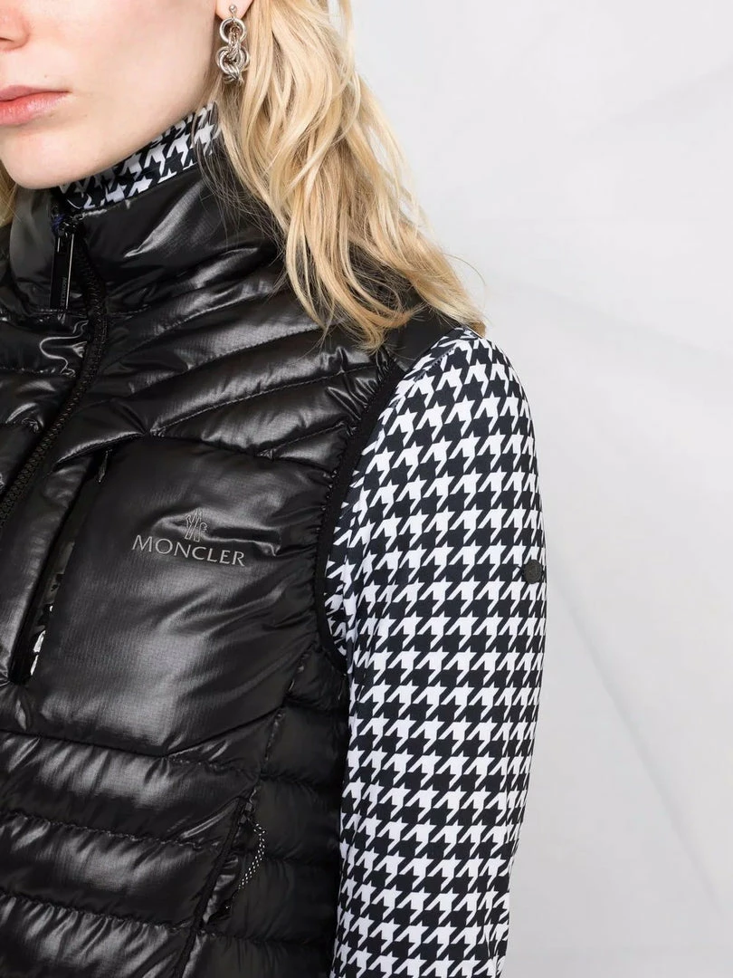 Moncler Black 'Valras' Gilet 5 Moncler Black 'Valras' Gilet