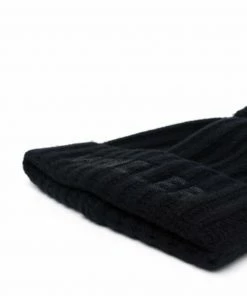 Moncler 'Logo Detail Pom Pom Hat'