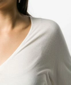 Vince Ivory 'Fine-Knit V-neck Top'